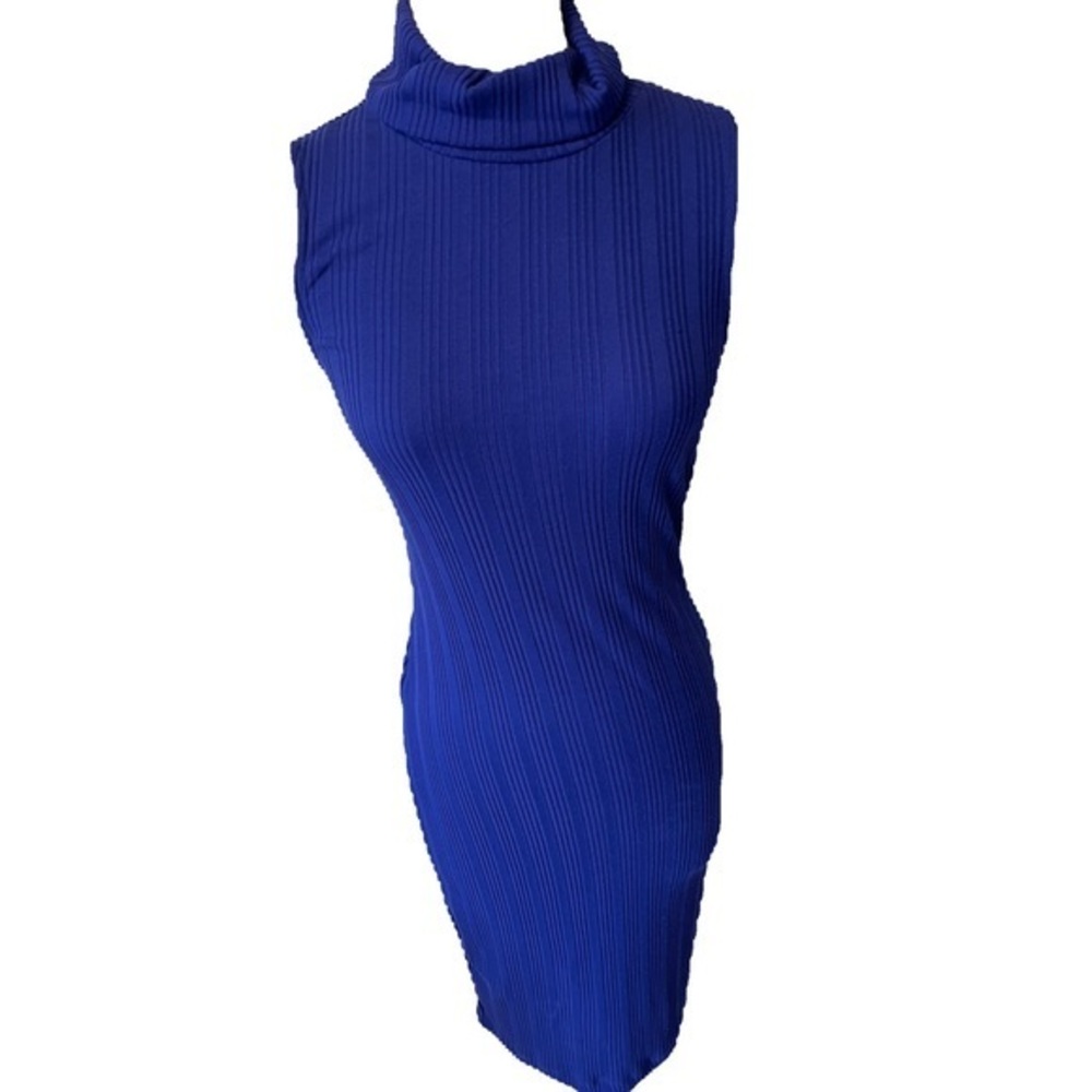Royal blue‎ turtle neck dress size Medium. NWT. L11.